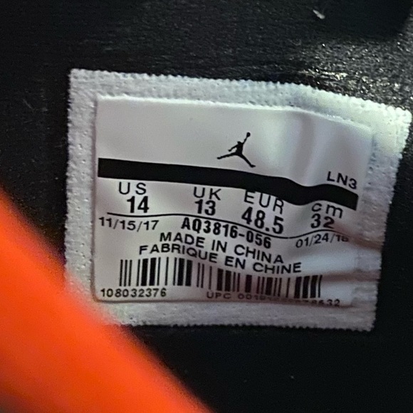 Nike, Air Jordan 4, Drake - Picture 8 of 8